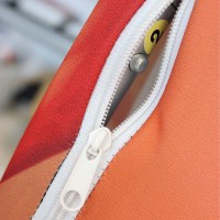 Vorschau: Textilwand ALU | 240er gebogen | beidseitig bedruckt Vorschau: Textilwand ALU | 240er gebogen | beidseitig bedruckt